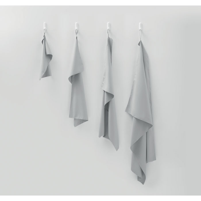 Serviette microfibre 100x150 cm personnalisée ATOLL 100