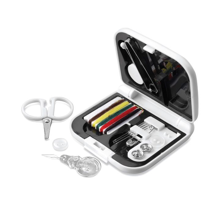 Kit couture de voyage personnalisé SASTRE